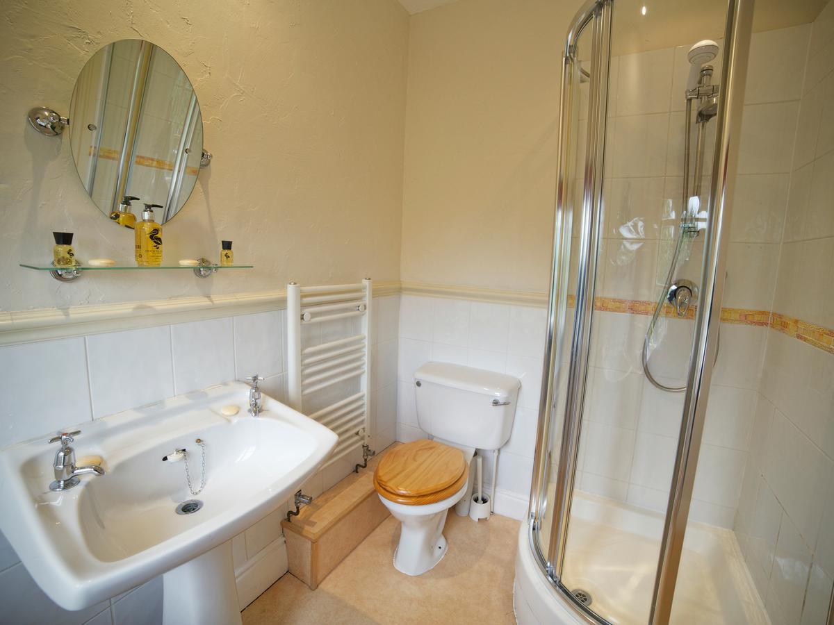 Boston House Hotel Уиндермер Екстериор снимка